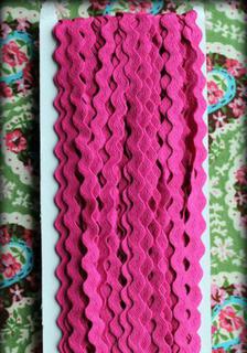 Ric Rac Hot Pink