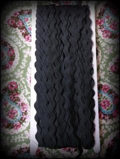 Ric Rac Black