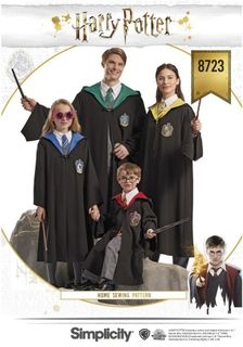 8723